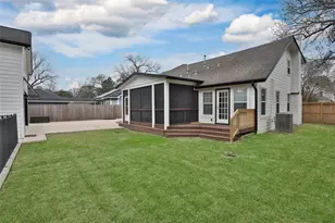 423 W 32nd St, Houston, TX 77018 - Photo 33