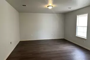 628 Luke St, Dayton, TX 77535 - Photo 5