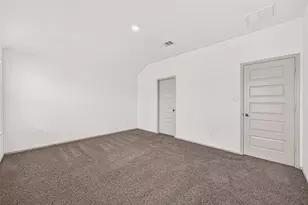 1143 Buffalograss Trl, Sealy, TX 77474 - Photo 37