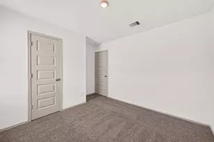 1143 Buffalograss Trl, Sealy, TX 77474 - Photo 31