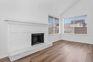 10610 Chapel Hill Dr, Houston, TX 77099 - Photo 23