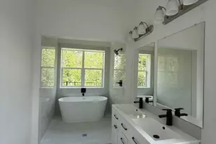 4607 Clover St, Houston, TX 77051 - Photo 7