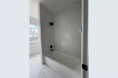 4607 Clover Street, Houston, TX 77051 - Photo 11