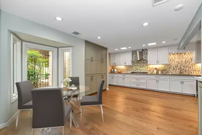 10 Woodstone Street, Houston, TX 77024 - Photo 7