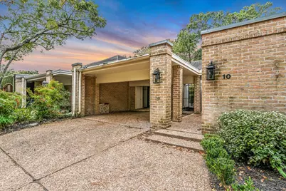 10 Woodstone Street, Houston, TX 77024 - Photo 1