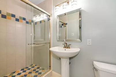 10 Woodstone Street, Houston, TX 77024 - Photo 45
