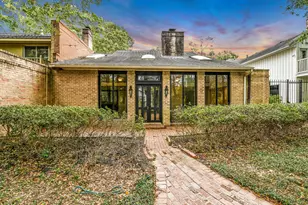 10 Woodstone St, Houston, TX 77024 - Photo 47