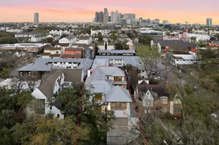2615 Yupon St, Houston, TX 77006 - Photo 7