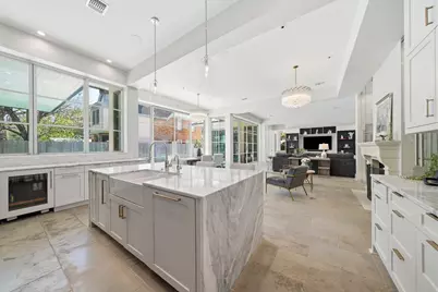 2615 Yupon Street, Houston, TX 77006 - Photo 17