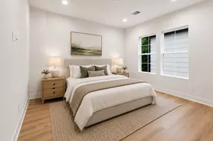 1107 E 24th St, Houston, TX 77009 - Photo 17
