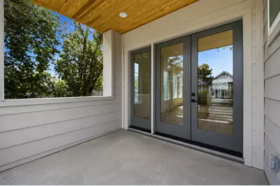 1107 E 24th Street, Houston, TX 77009 - Photo 9