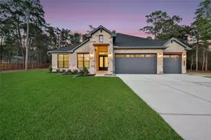 352 Louvenia Ct, Pinehurst, TX 77362 - Photo 39