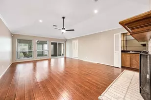 12302 Piping Rock Dr, Houston, TX 77077 - Photo 11
