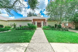 12302 Piping Rock Dr, Houston, TX 77077 - Photo 1
