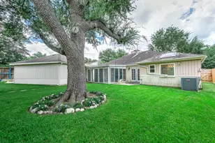 12302 Piping Rock Dr, Houston, TX 77077 - Photo 37