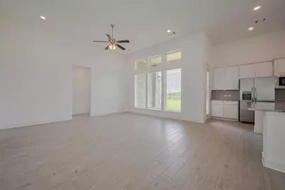 2907 Golden Isle Drive, Texas City, TX 77568 - Photo 9
