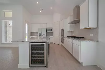 2907 Golden Isle Drive, Texas City, TX 77568 - Photo 11