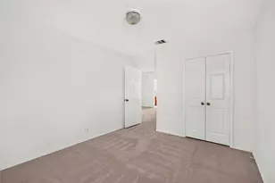 7235 Glacier Creek Dr, Houston, TX 77083 - Photo 31