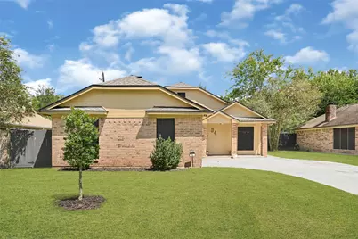 34 Alexander Court, Angleton, TX 77515 - Photo 19