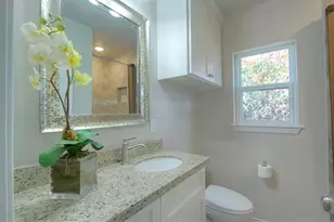 5611 Arboles Dr, Houston, TX 77035 - Photo 7