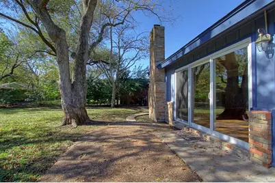 5611 Arboles Drive, Houston, TX 77035 - Photo 3