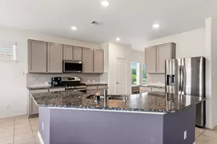1503 Barras St, Alvin, TX 77511 - Photo 13