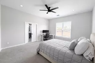 6722 Parker Grv Ln, Houston, TX 77076 - Photo 17