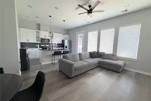 6722 Parker Grv Ln, Houston, TX 77076 - Photo 3