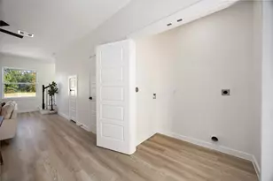 7215 Sandra St, Houston, TX 77028 - Photo 11