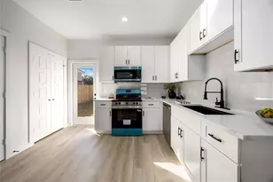 7215 Sandra St, Houston, TX 77028 - Photo 13