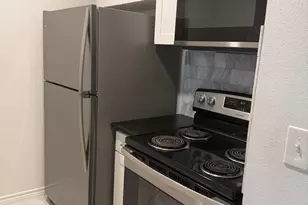 2800 Jeanetta St, Houston, TX 77063 - Photo 9
