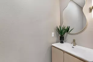 3209 Binz St, Houston, TX 77004 - Photo 11