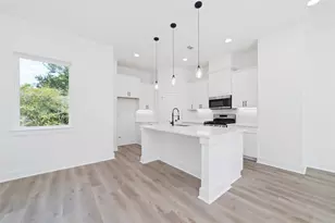 810 Elkhart St, Houston, TX 77091 - Photo 13