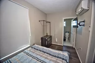 4016 Las Palmas St, Galveston, TX 77554 - Photo 9