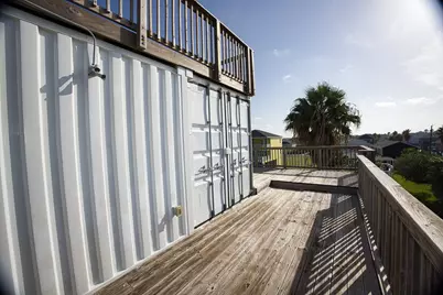 4016 Las Palmas Street, Galveston, TX 77554 - Photo 15