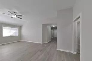 21476 Palace Pines Dr, Kingwood, TX 77339 - Photo 3