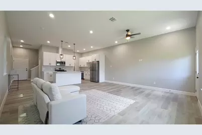 765 Enterprise E Street, Houston, TX 77088 - Photo 3