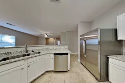 16519 Cypress Thicket Drive, Cypress, TX 77429 - Photo 5