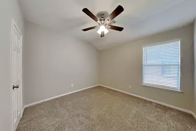 16519 Cypress Thicket Drive, Cypress, TX 77429 - Photo 13