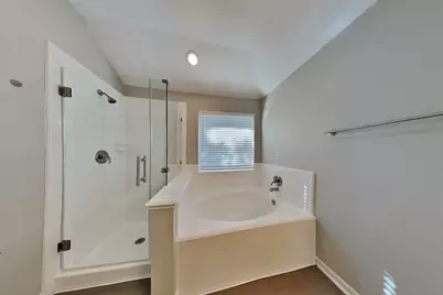 16519 Cypress Thicket Drive, Cypress, TX 77429 - Photo 11