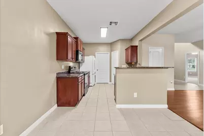 322 Shoshone Ridge Drive, La Marque, TX 77568 - Photo 11