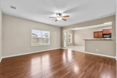 322 Shoshone Ridge Drive, La Marque, TX 77568 - Photo 5