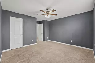 322 Shoshone Ridge Dr, La Marque, TX 77568 - Photo 23