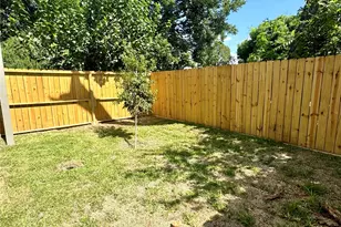 7322 Laredo St, Houston, TX 77020 - Photo 17