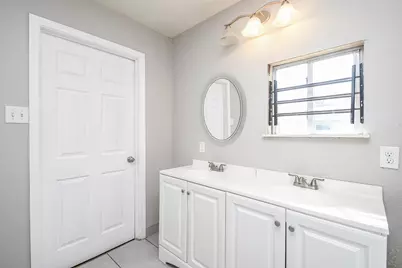 5522 Bunte Street, Houston, TX 77026 - Photo 11