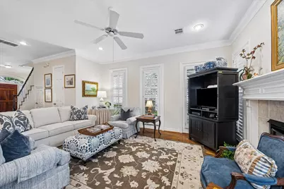 5819 Inwood Park Ct Court N, Houston, TX 77057 - Photo 9