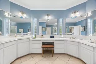 5819 Inwood Park Ct Ct N, Houston, TX 77057 - Photo 17