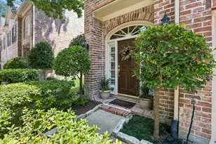 5819 Inwood Park Ct Ct N, Houston, TX 77057 - Photo 3