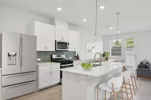 616 Sand Dollar Dr, Kemah, TX 77565 - Photo 3