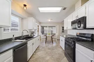 22510 Vista Valley Dr, Katy, TX 77450 - Photo 3
